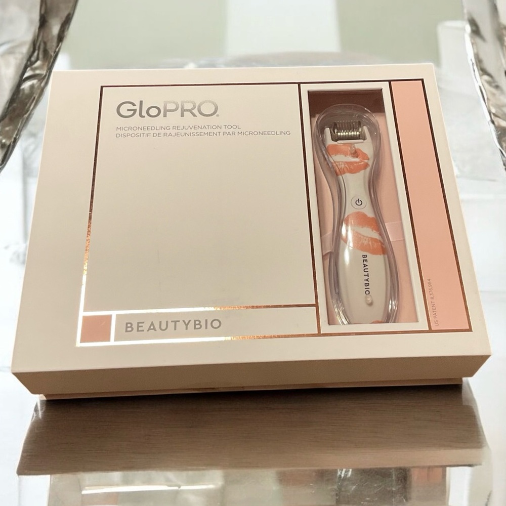 BEAUTY BIO GloPRO MICRO-NEEDLING REJUVENATION TOOL KIT